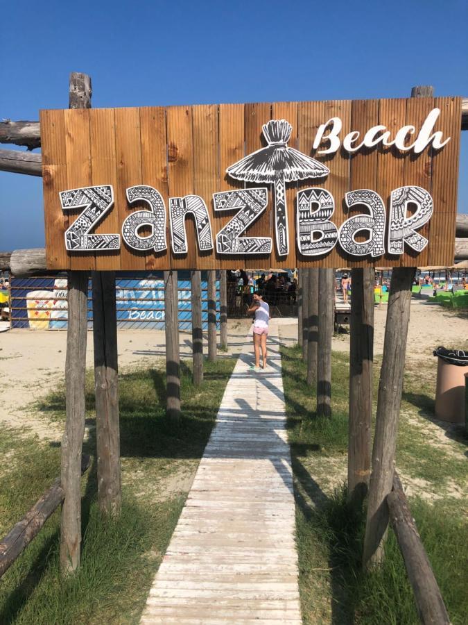 Apartament Rebeca Lux By Alezzi Beach Resort ナボダリ エクステリア 写真